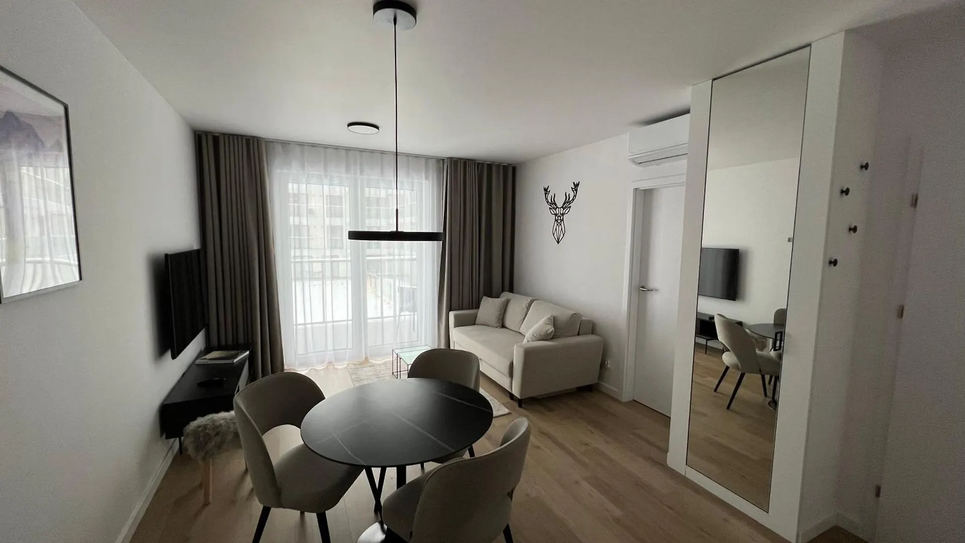 Apartment Mountains & Spa Apartament Zakopianski Zakopane